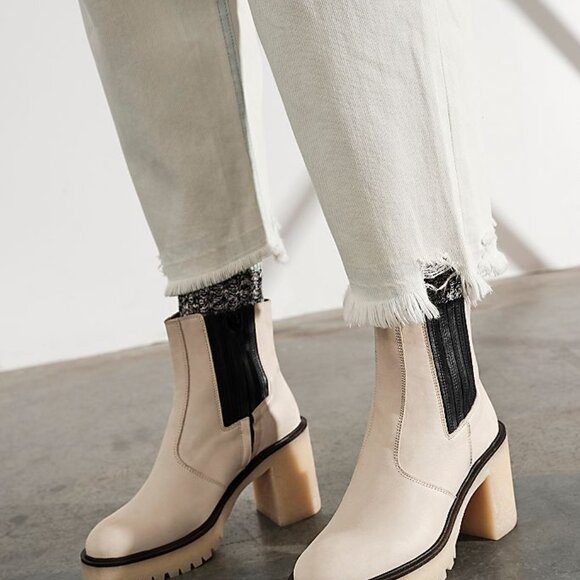 Free People James leather chelsea ankle boots size 39.5 US 9.5 new in box - Picture 2 of 5